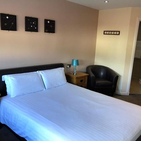 Oyo Douglas Hotel Kilmarnock Eksteriør billede