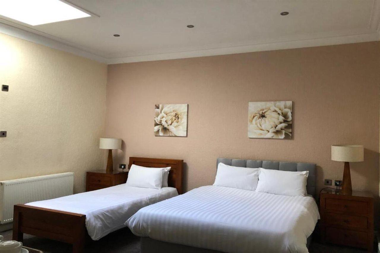 Oyo Douglas Hotel Kilmarnock Eksteriør billede