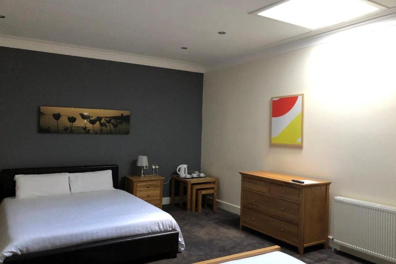Oyo Douglas Hotel Kilmarnock Eksteriør billede