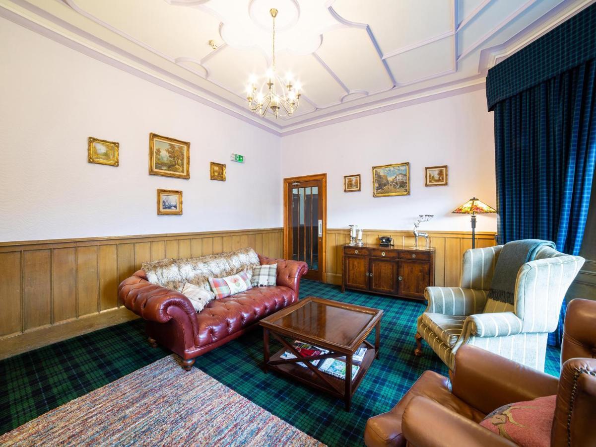 Oyo Douglas Hotel Kilmarnock Eksteriør billede
