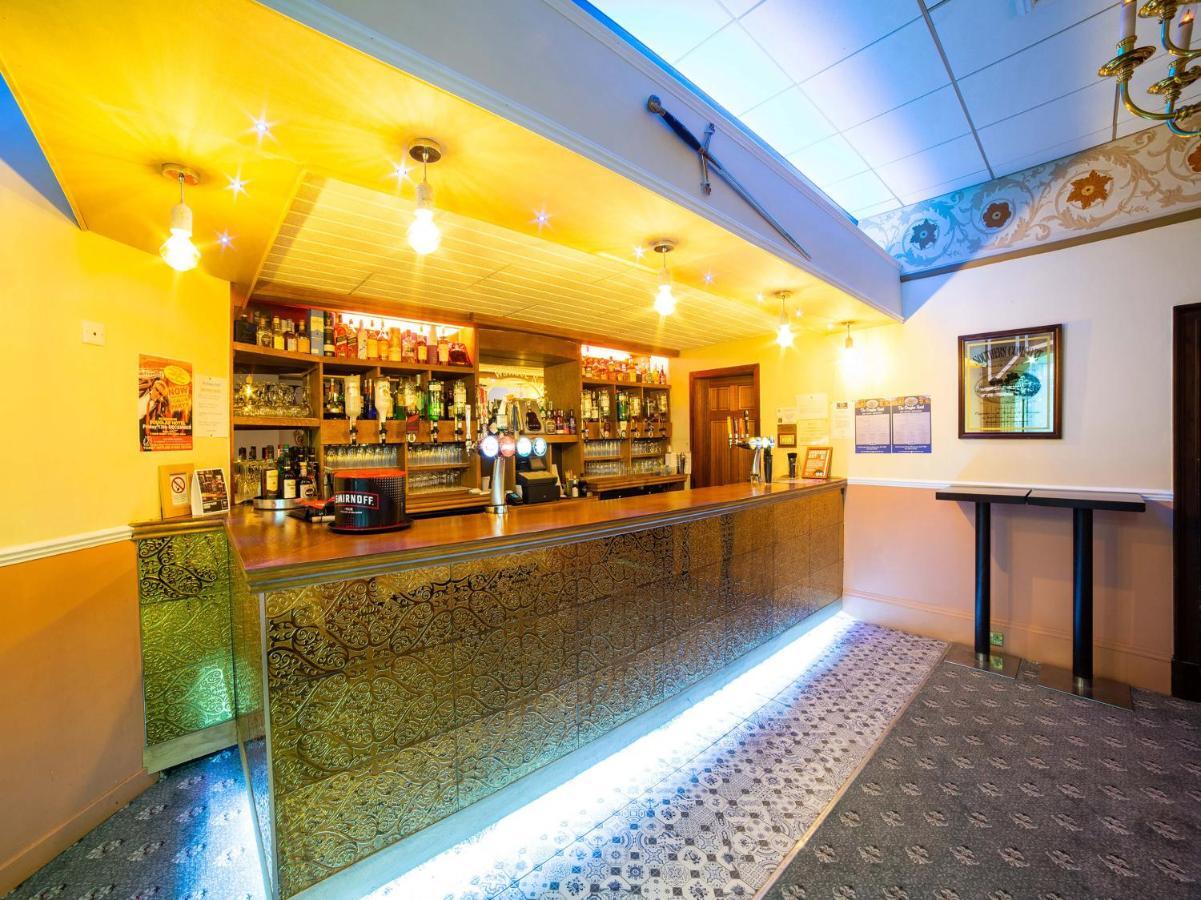 Oyo Douglas Hotel Kilmarnock Eksteriør billede